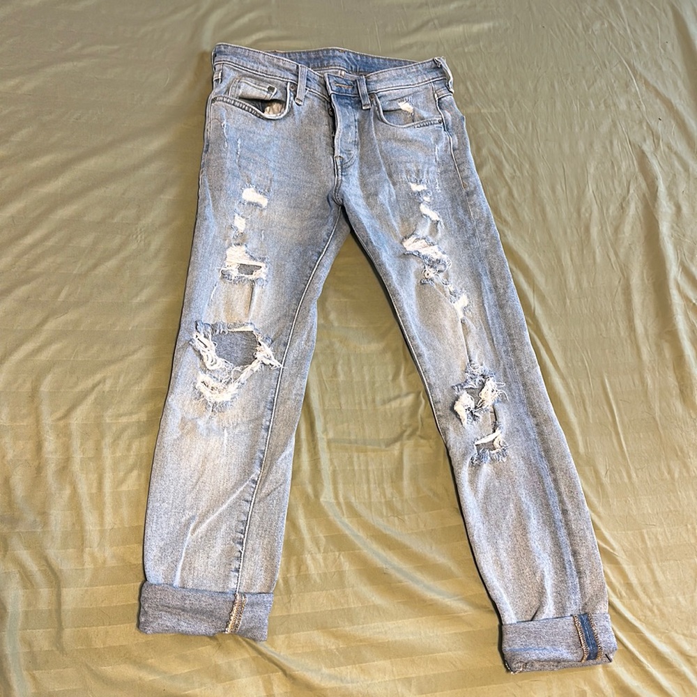 Woman’s H&M size 29 jeans